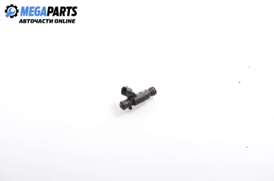 Gasoline fuel injector for Audi A8 (D3) (2002-2009) 4.2 automatic